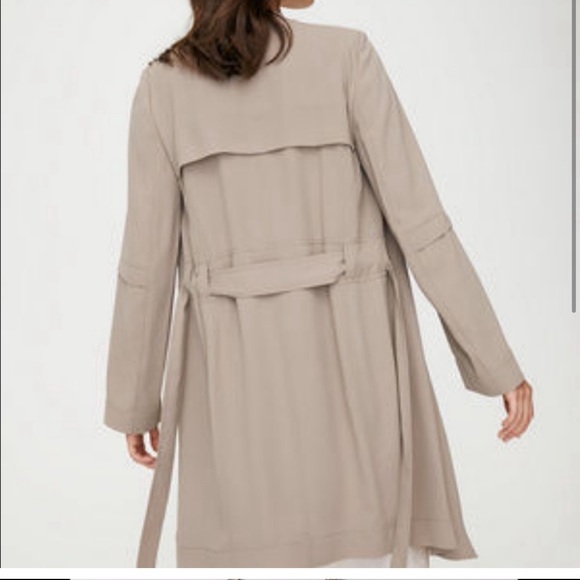 Aritzia Babaton Quincy Flowy Trench Coat, Taupe, XS - Picture 5 of 15
